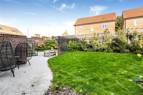 4 bedroom semi-detached house for sale, Craftmans Crescent, Burgess Hill, West Sussex, RH15