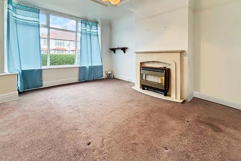 3 bedroom semi-detached house for sale, Green Hill Mount, Leeds