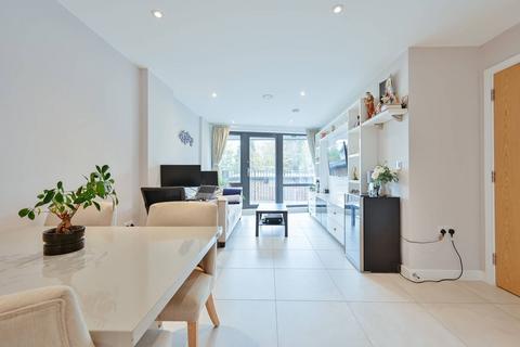 2 bedroom flat for sale, Rayners Lane, Rayners Lane, HARROW, HA2