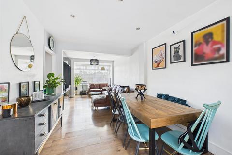 3 bedroom terraced house for sale, Malcolm Road, Coulsdon CR5