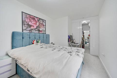 undefined, East Acton Lane, East Acton, London, W3