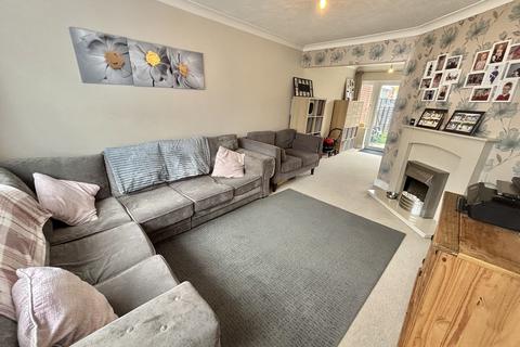 4 bedroom semi-detached house for sale, Blaby, Leicester LE8