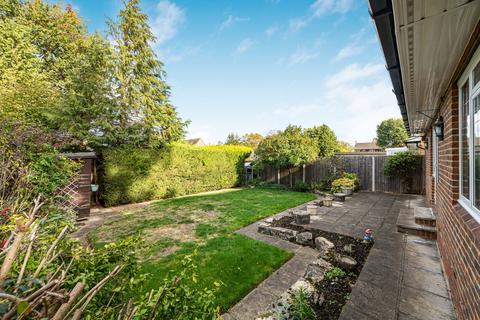 3 bedroom detached bungalow for sale, Fairlawn, Bookham