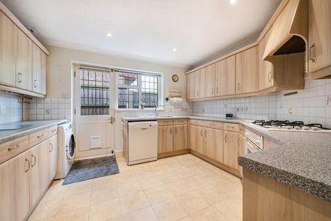 3 bedroom detached bungalow for sale, Fairlawn, Bookham