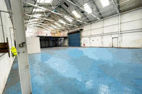 Factory to rent, Progress Dr Cannock WS11 0JE