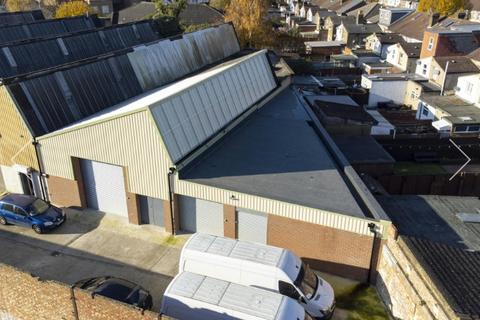 Industrial development to rent, Hartington Rd Southall UB2 5AD