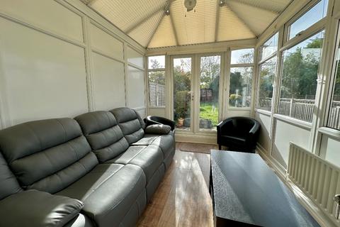 3 bedroom terraced house for sale, Valence Wood Road, Dagenham
