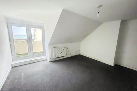 3 bedroom flat for sale, 42 George Street, East Sussex TN34