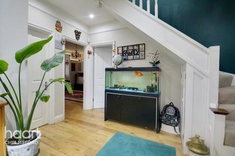 5 bedroom semi-detached house for sale, Cedar Avenue West, Chelmsford