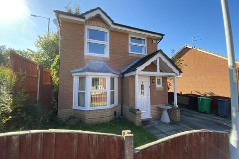 5 bedroom detached house to rent, Caistor Close, Manchester