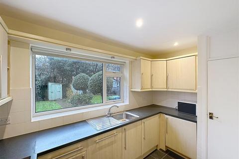 undefined, Woodcote Avenue, Kenilworth