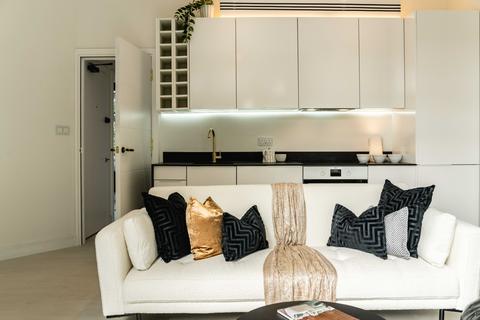 2 bedroom apartment for sale, ST MARGARETS ROAD, LONDON, SE4