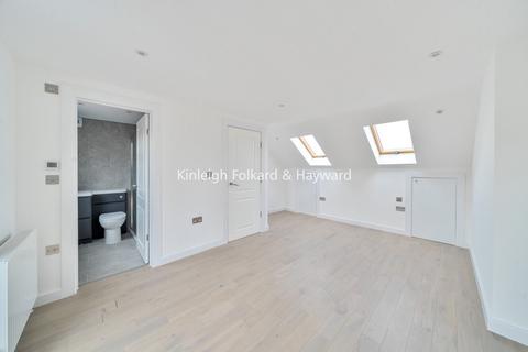 undefined, Halliwick Road, London, N10