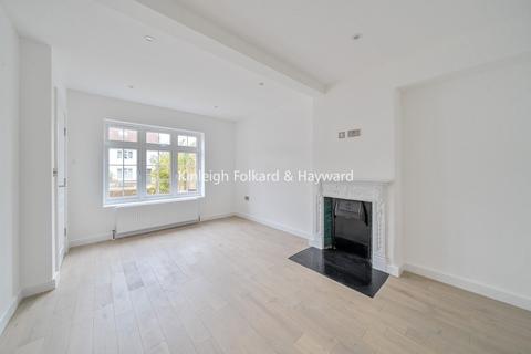 undefined, Halliwick Road, London, N10