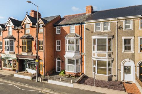 undefined, High Street, Tywyn, Gwynedd, LL36