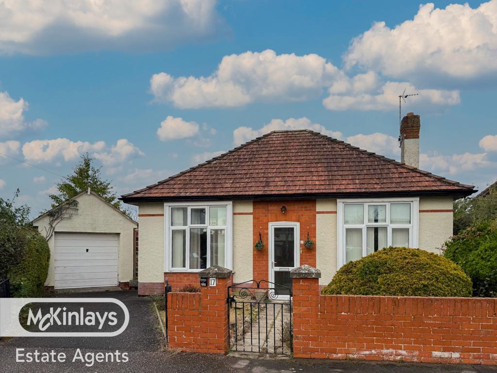 2 Bedroom Detached Bungalow for Sale.