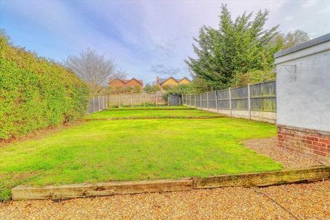3 bedroom detached house for sale, Kirby Le Soken, Kirby Le Soken CO13