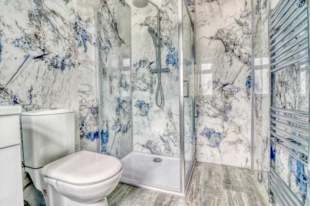 En suite shower room