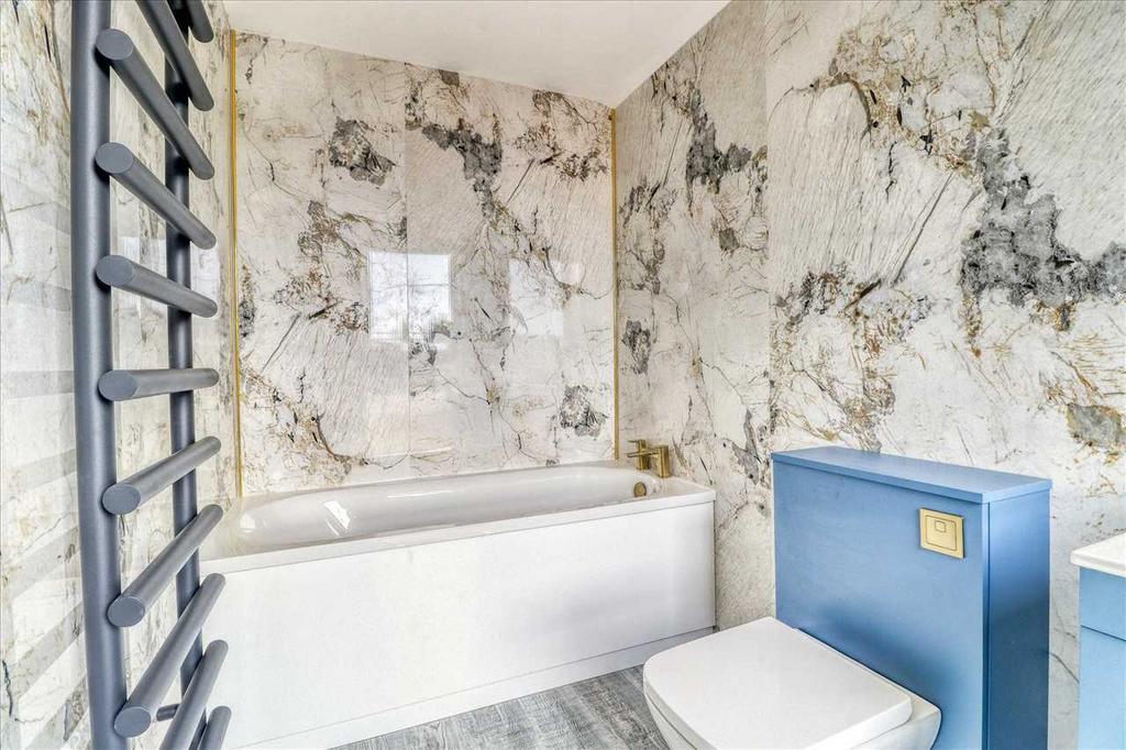 En suite bathroom