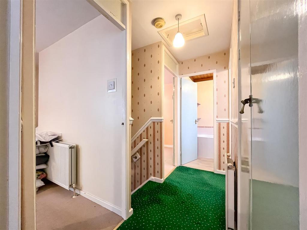24 Darent Avenue (20 of 20).jpg