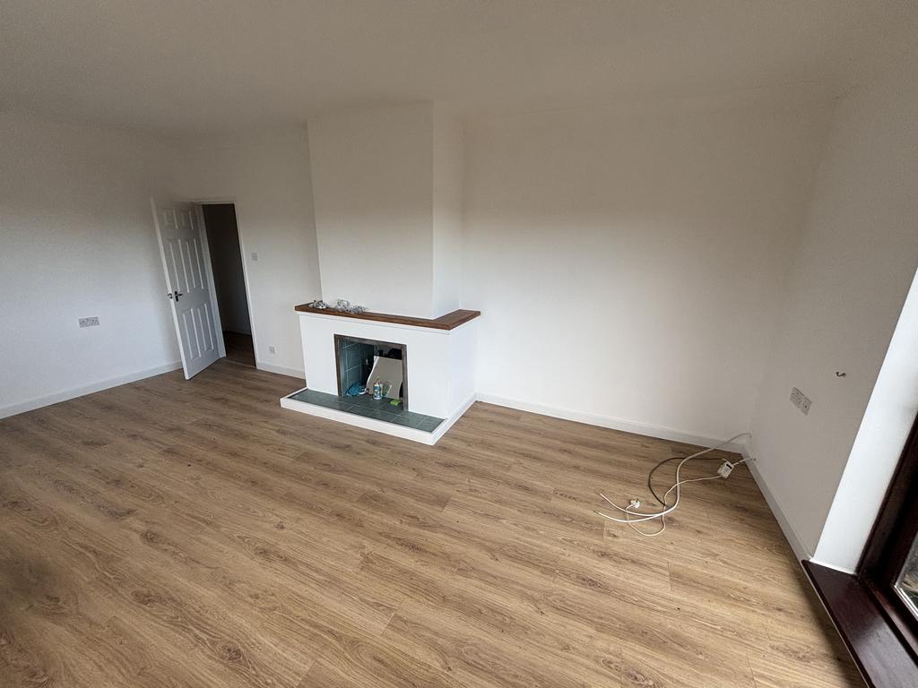 Living room (second image)