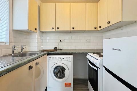 undefined, Rushmoor Gardens, Calcot, Reading