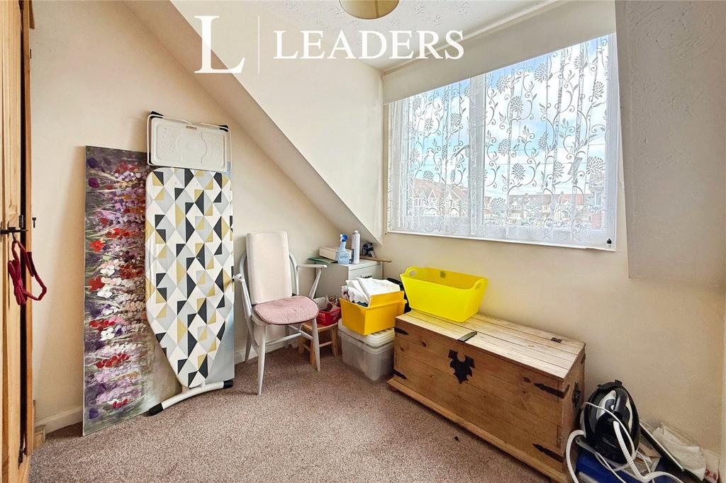 Walk-In Wardrobe