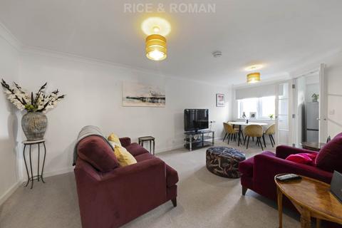 2 bedroom retirement property for sale, Manor Road North, Esher KT10