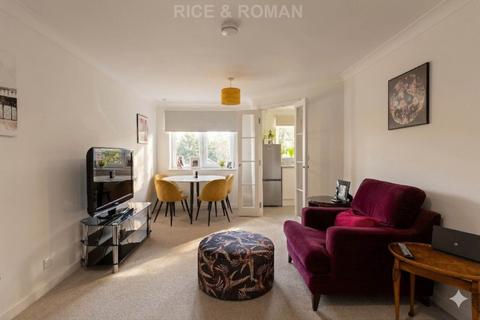 undefined, Manor Road North, Esher KT10