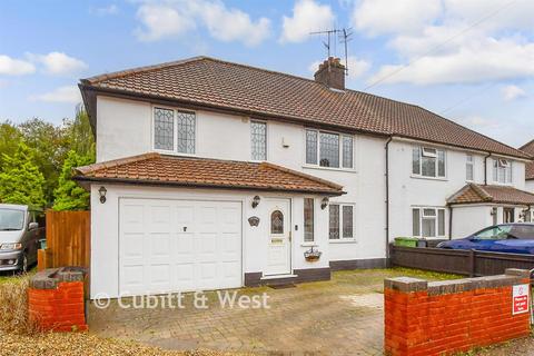 undefined, Beechwood Villas, Salfords, Surrey