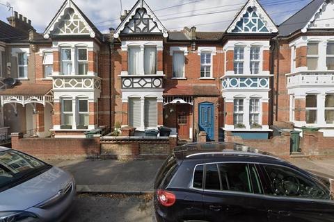 3 bedroom house for sale, Vincent Road, London
