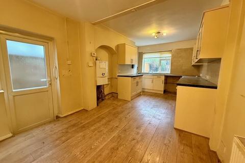 3 bedroom house for sale, Vincent Road, London
