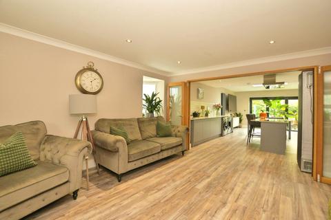 3 bedroom detached house for sale, Vincent Place,  Ashford, TN24