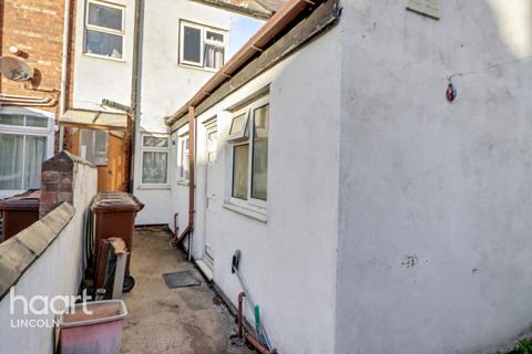 2 bedroom terraced house for sale, Dixon Street, Lincoln