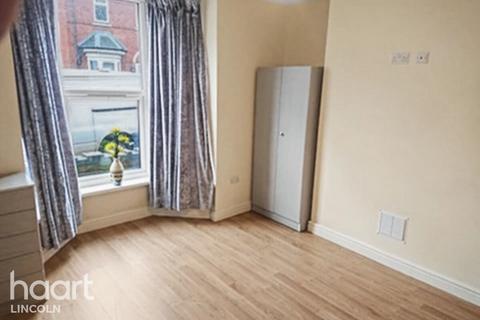 2 bedroom terraced house for sale, Dixon Street, Lincoln
