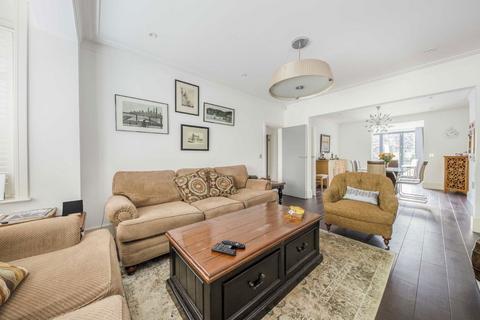 undefined, Ridgway Place, Wimbledon