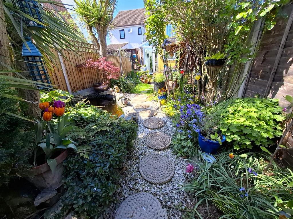Market Place Garden (3).jpg