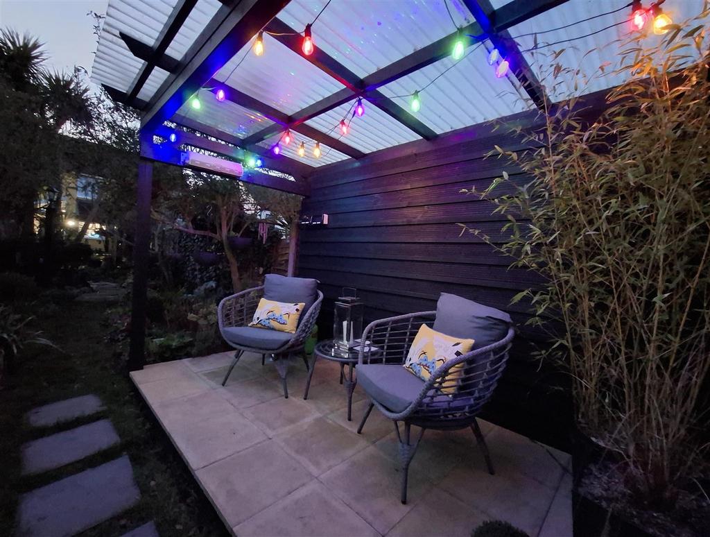 Garden 2.jpg