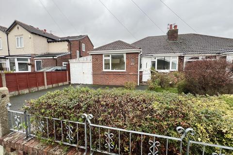 2 bedroom bungalow for sale, Barton Avenue, Poulton Le Fylde FY6
