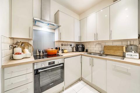 2 bedroom flat for sale, Holland Park Avenue, London W11