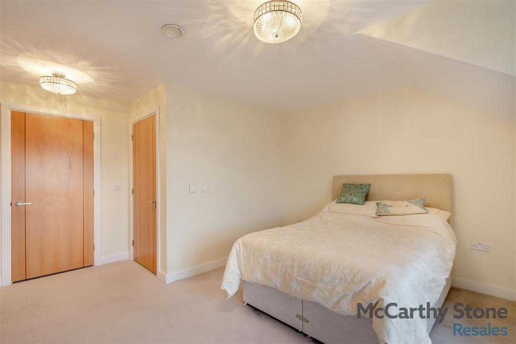 8667849-interior06.jpg