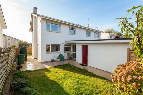 3 bedroom semi-detached house for sale, 6 Le Hurel, St Helier