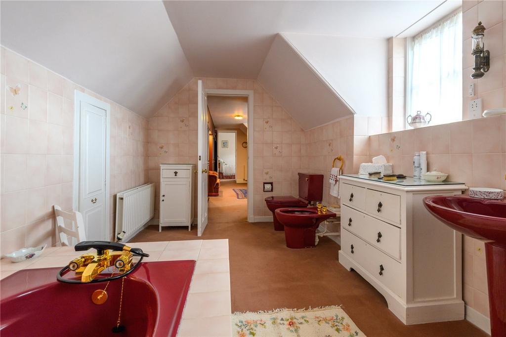 Bedroom 1 Ensuite