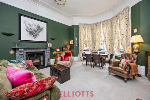 2 bedroom apartment for sale, First Avenue, Hove