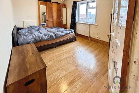 19 Ilfracombe Road, Bromley, BR1 5HB