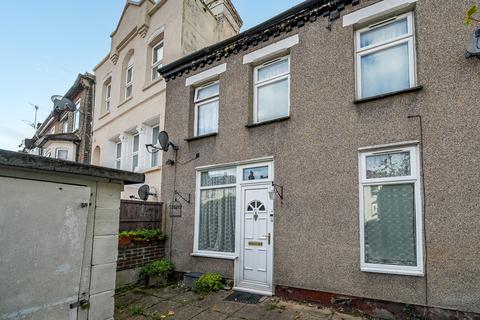 2 bedroom terraced house for sale, Chestnut Rise, Plumstead