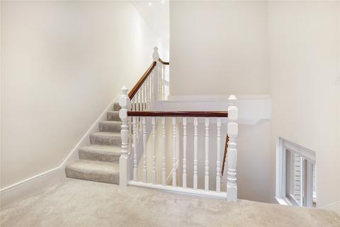 4 bedroom apartment to rent, Egerton Gardens, London, SW3