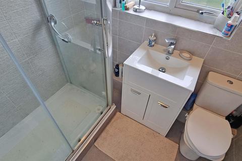 29 Glebe Road, Alvechurch, Birmingham, B48 7PS