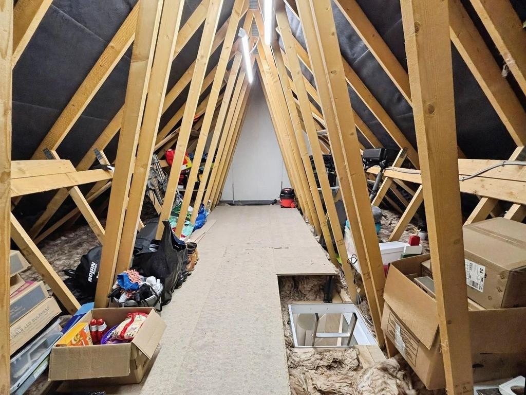 98bd2d65-loft.jpeg