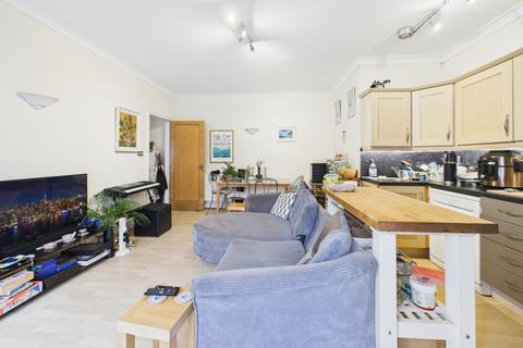 2 bedroom apartment for sale, Albany Park, Albany Road, Cheltenham, Gloucestershire, GL50